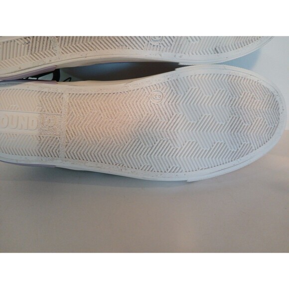 NWT Disney Nightmare Before Christmas Women's 9 Low Top Slip-On Sneaker Shoes - Picture 12 of 16